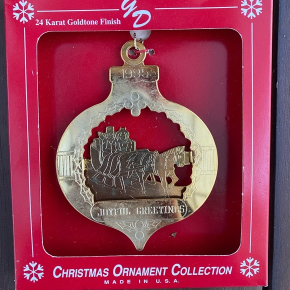 Gloria Duchin Inc 1995 Collectible Christmas Ornament - Picture 2 of 4